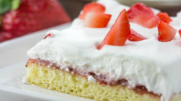 Strawberry Chiffon Sheet Cake {Easy Dessert that Feeds a Crowd}