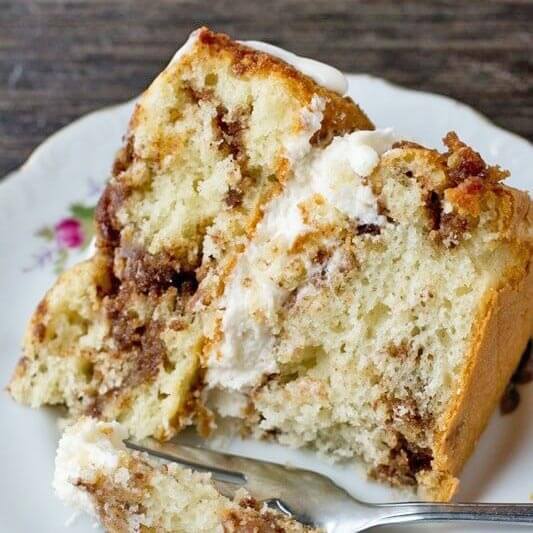 coffee cake with cream filling