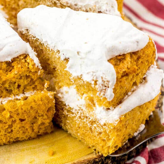 Pumpkin Angel Food Cake Recipe {with Cool Whip Frosting}