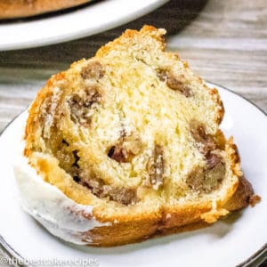 bundt cake with pecans