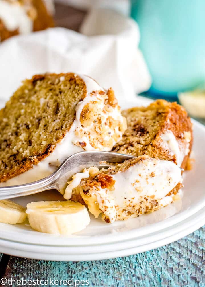 Easy Banana Bundt Cake Recipe With Cream Cheese Glaze And Walnuts