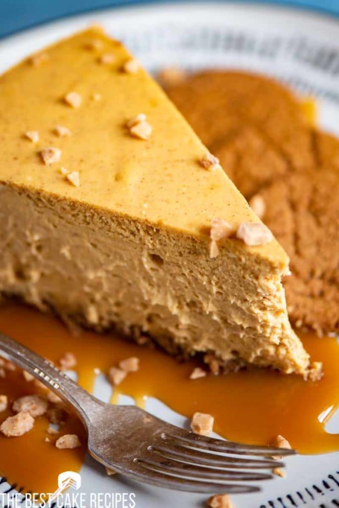 pumpkin cheesecake with toffee