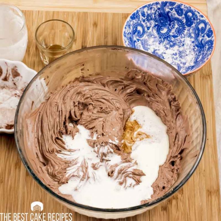 Keto Chocolate Buttercream Frosting The Best Cake Recipes