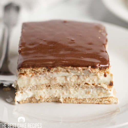 Chocolate Eclair Cake {Icebox Pudding Cake} | The Best Cake Recipes