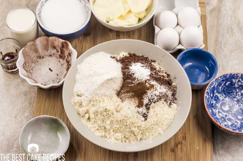 dry ingredients for keto cake in a bowl