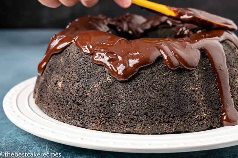 chocolate bundt cake with ganache