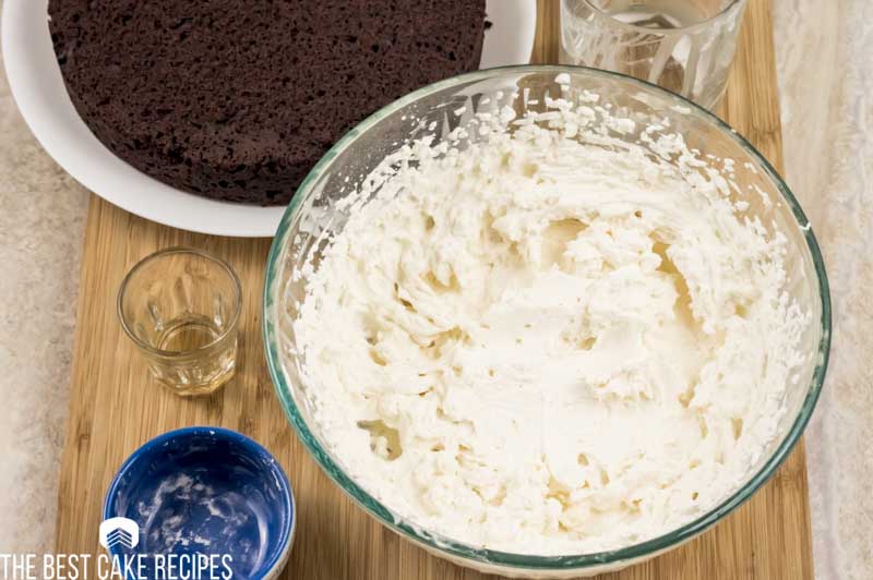 low carb whipped frosting
