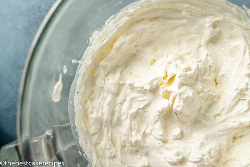 mascarpone cream frosting