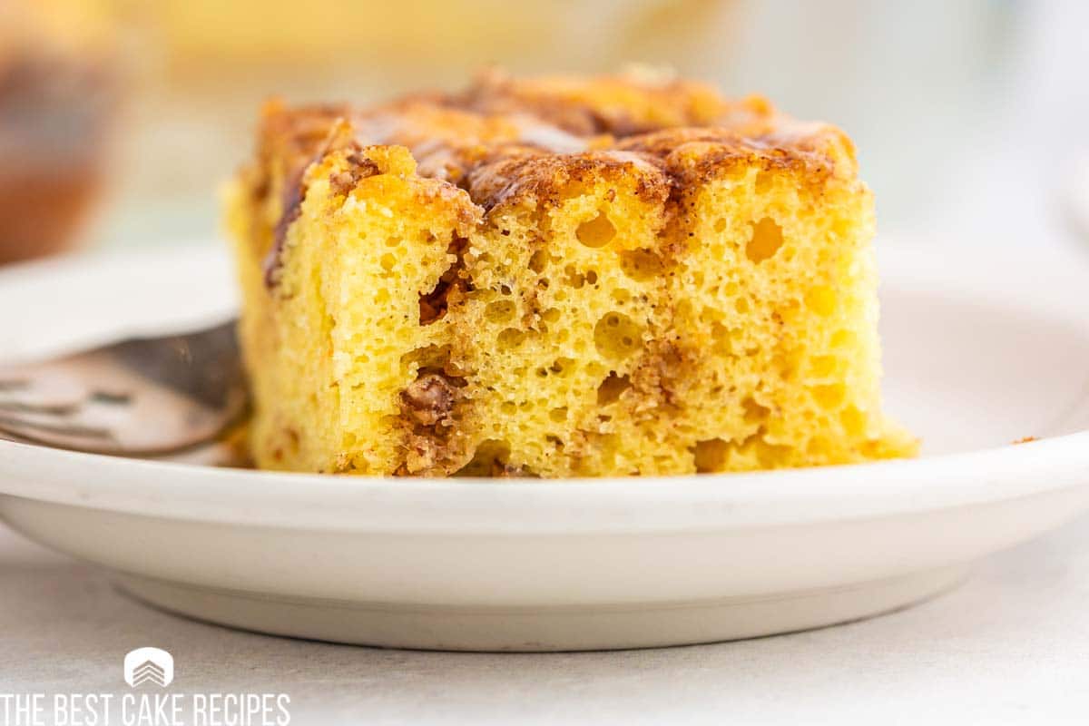 piece of honey bun cake on a plate