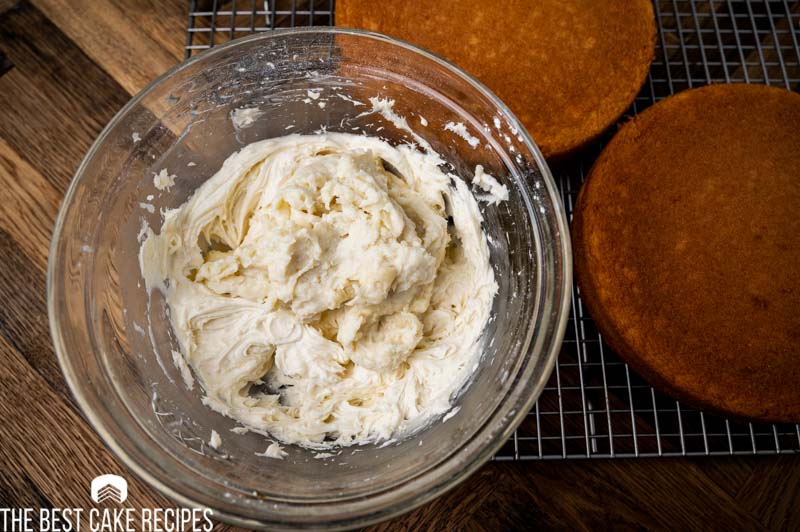 cooked flour frosting in a bowl