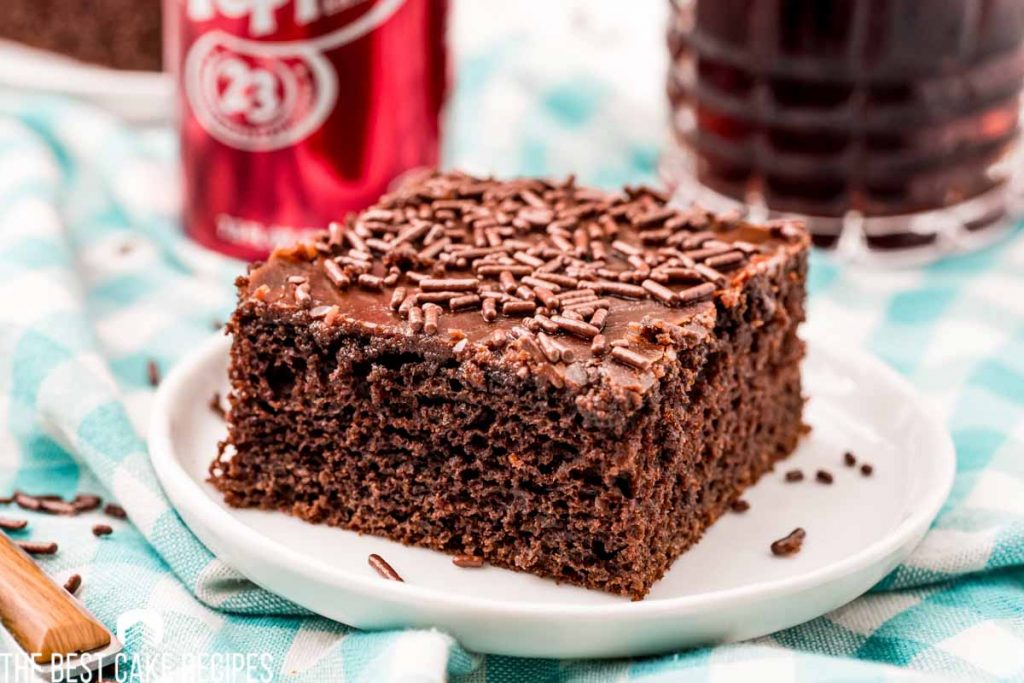 dr pepper chocolate cake with fudge frosting