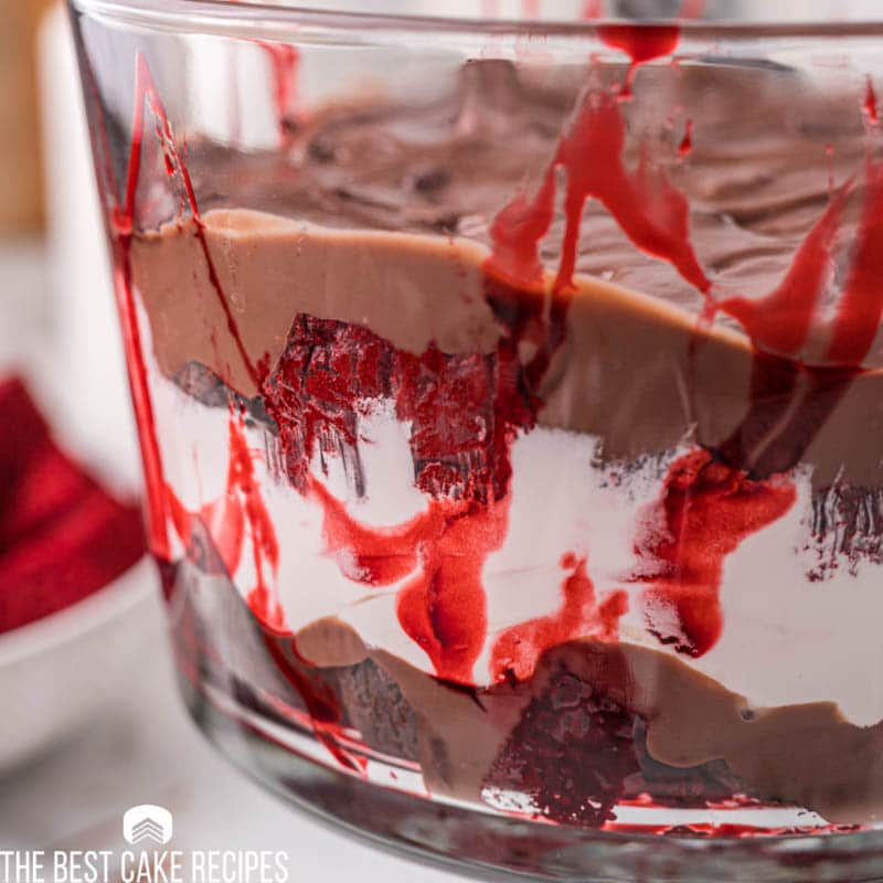 building a vampire trifle in a glass bowl