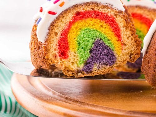 https://thebestcakerecipes.com/wp-content/uploads/2022/05/rainbow-bundt-cake-35Q-17-500x375.jpg