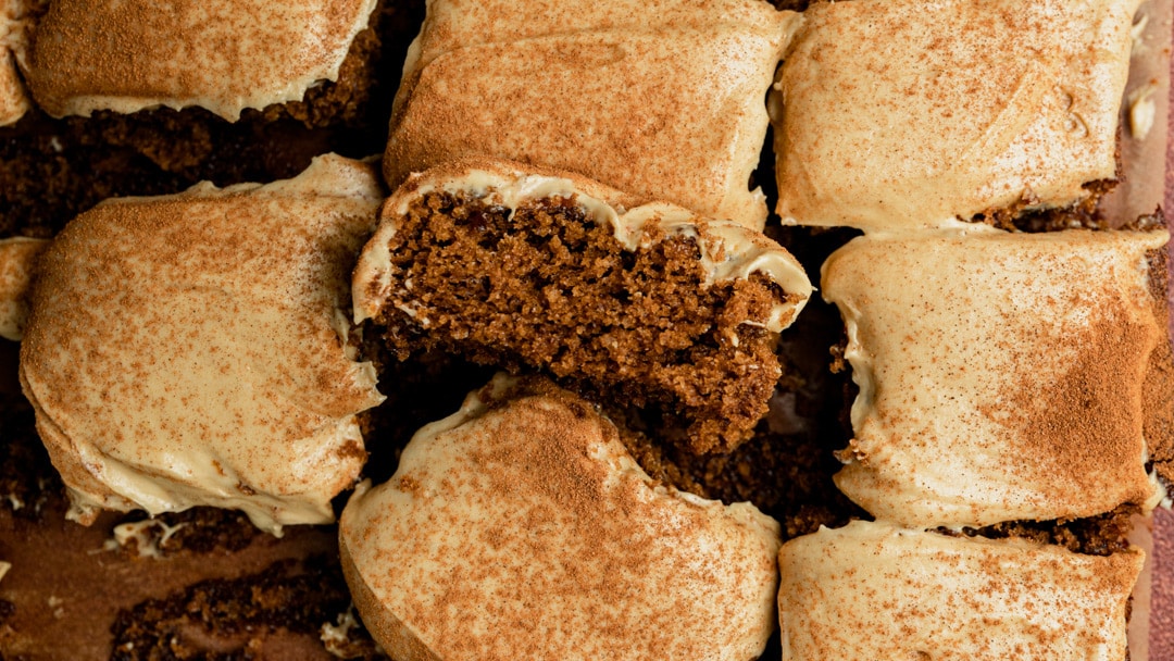Gingerbread Sheet Cake [thebestcakerecipes.com]
